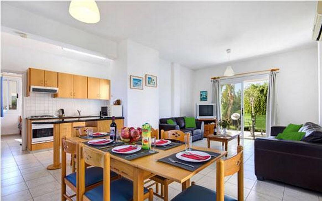 Philippos Paphos Villas - Villa 3 Exteriör bild