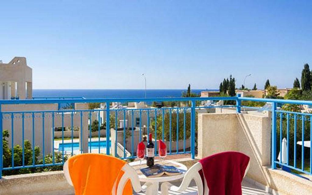 Philippos Paphos Villas - Villa 3 Exteriör bild